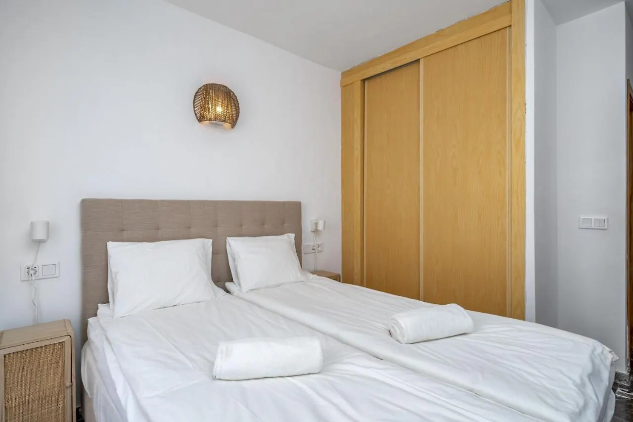 Don Juan Apartment With Pool In Carvajal By Costarentals - Ref 98 Fuengirola
